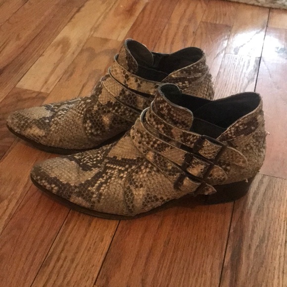 Modern Vice snakeskin boots - Picture 1 of 3